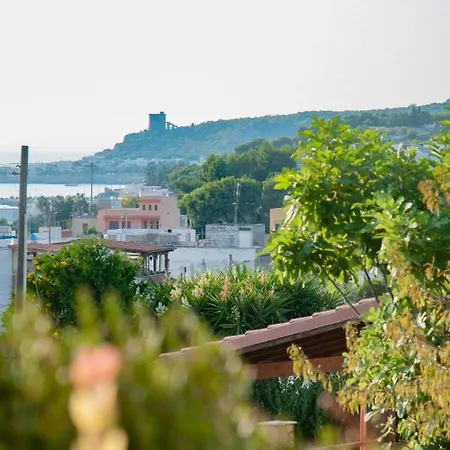 2 With Pool And Sea View Apartment Santa Maria al Bagno